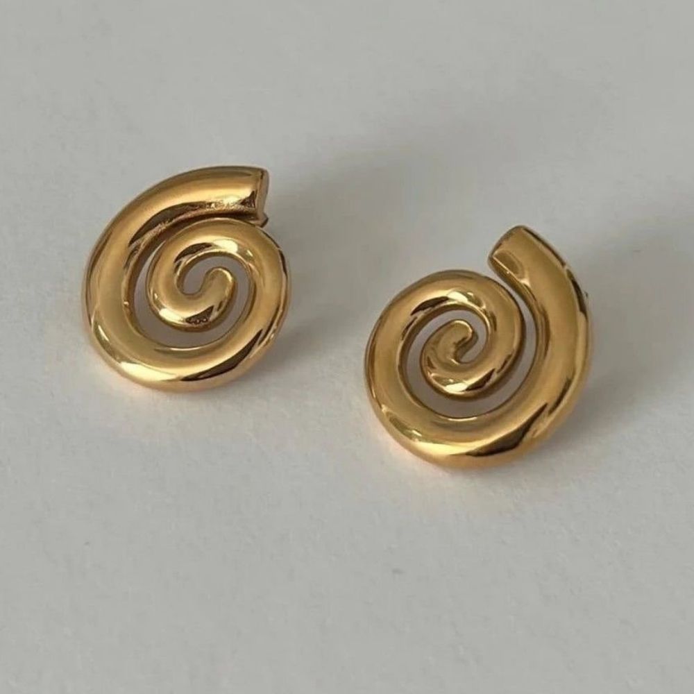 Spiral Studs