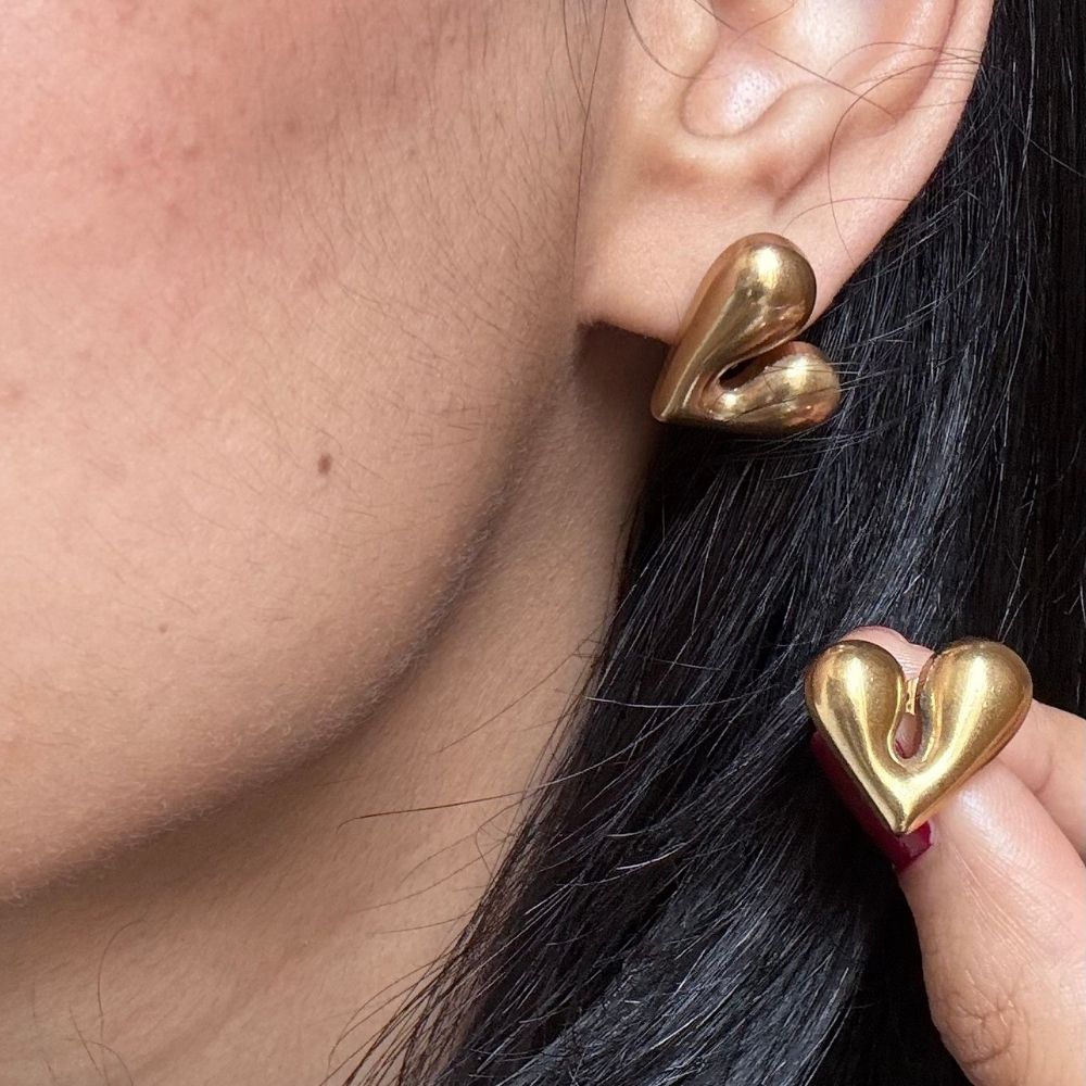 Peachy Love Studs