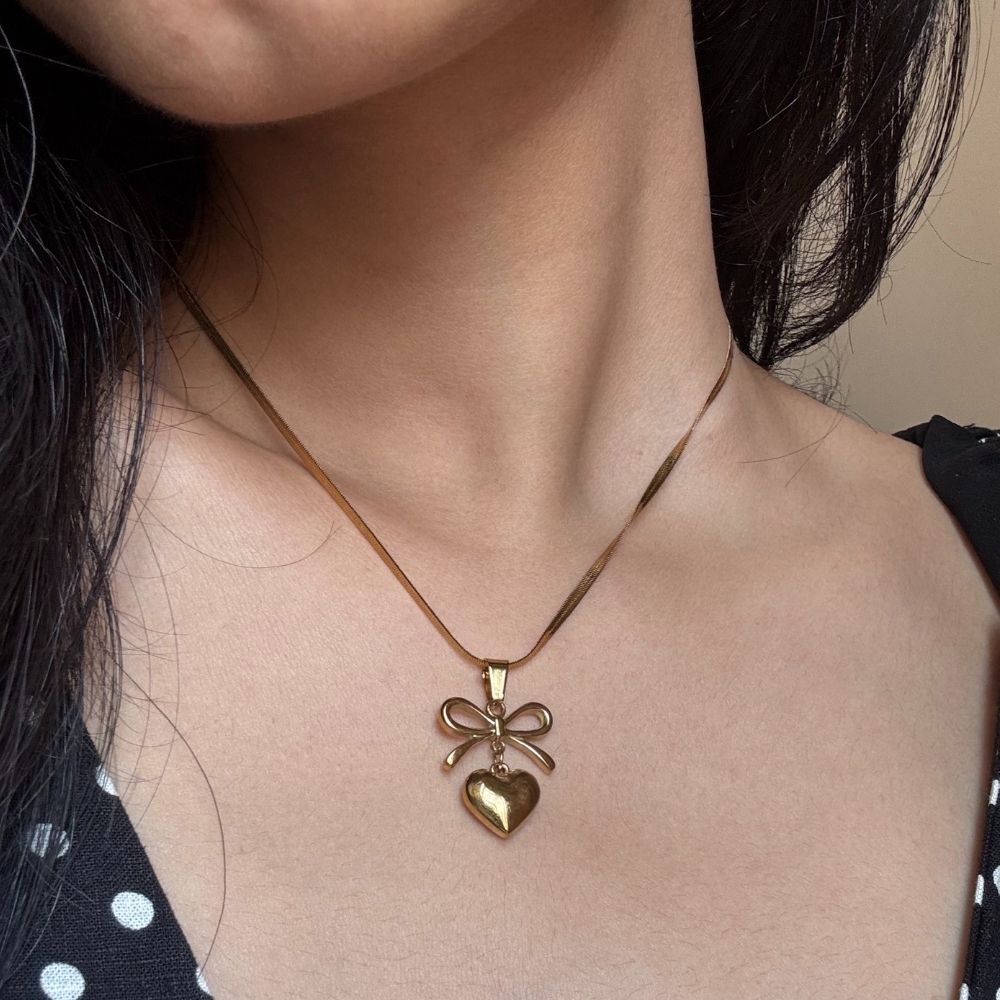 Lover's Keepsake Pendant / Set