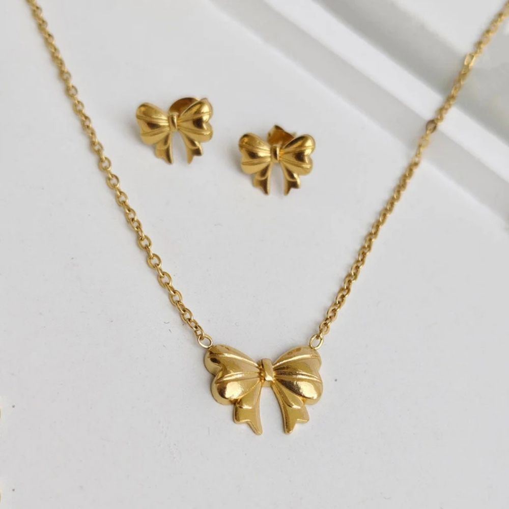 Mira Belle Necklace